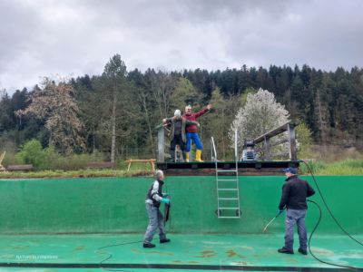 90b92025-be43-4d24-a631-92a1f253f35c